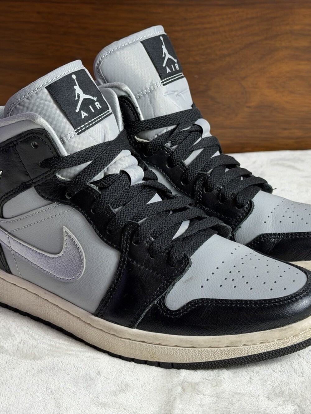 Air Jordan 1 Mid SE Shadow Grey Black Chrome Metallic Wings Womens 8 FB9892-002